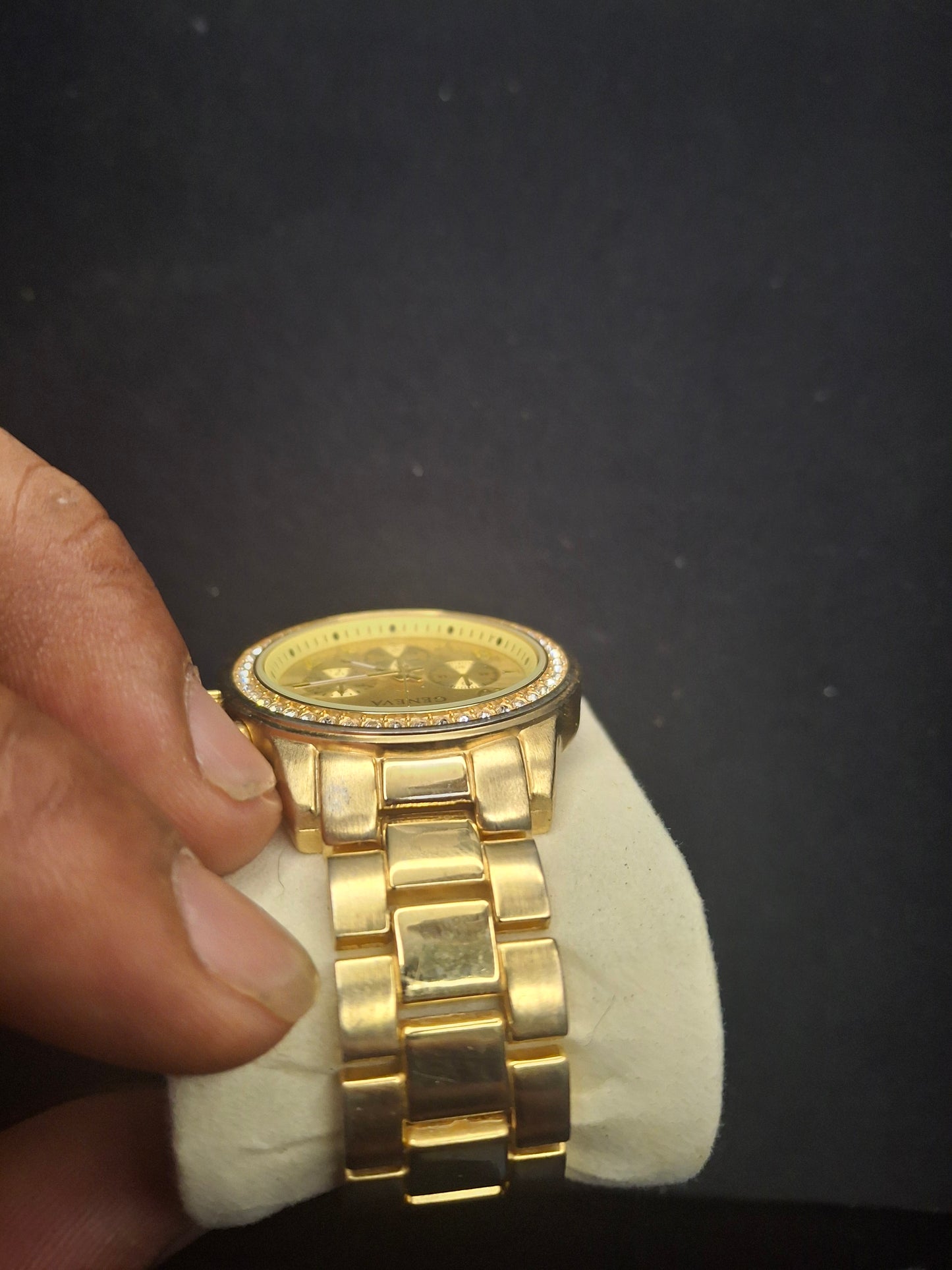 GENEVA GOLD CHRONOGRAPH WATCH WITH GEMMED BEZEL